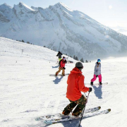 Pourquoi passer ses vacances d’hiver à La Clusaz ?