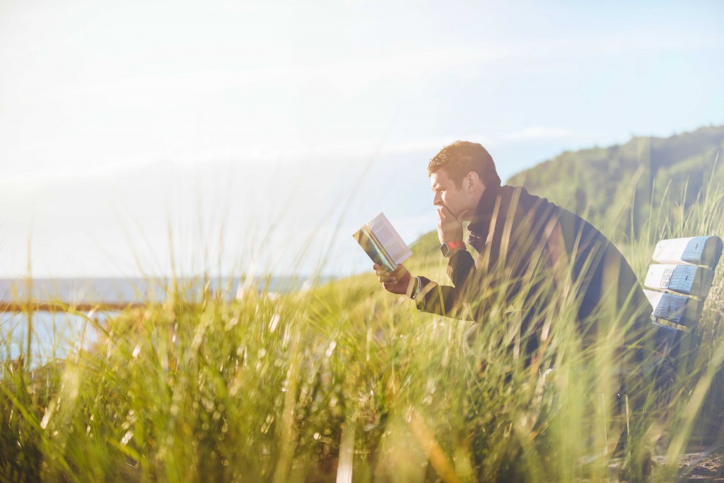 Lecture dans la nature